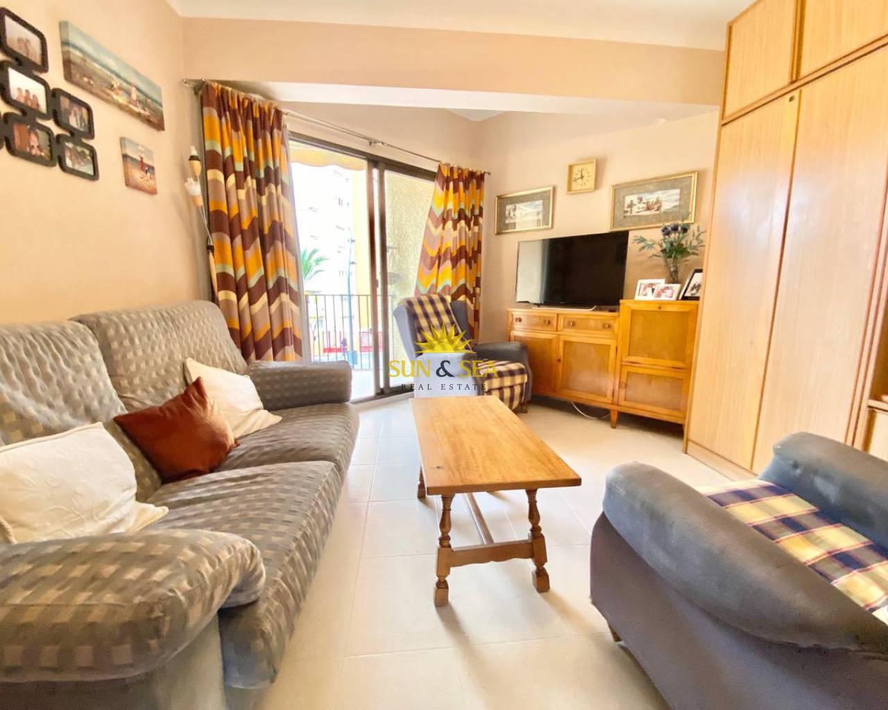 Apartamento - Alquiler a largo plazo - Benidorm - Levante