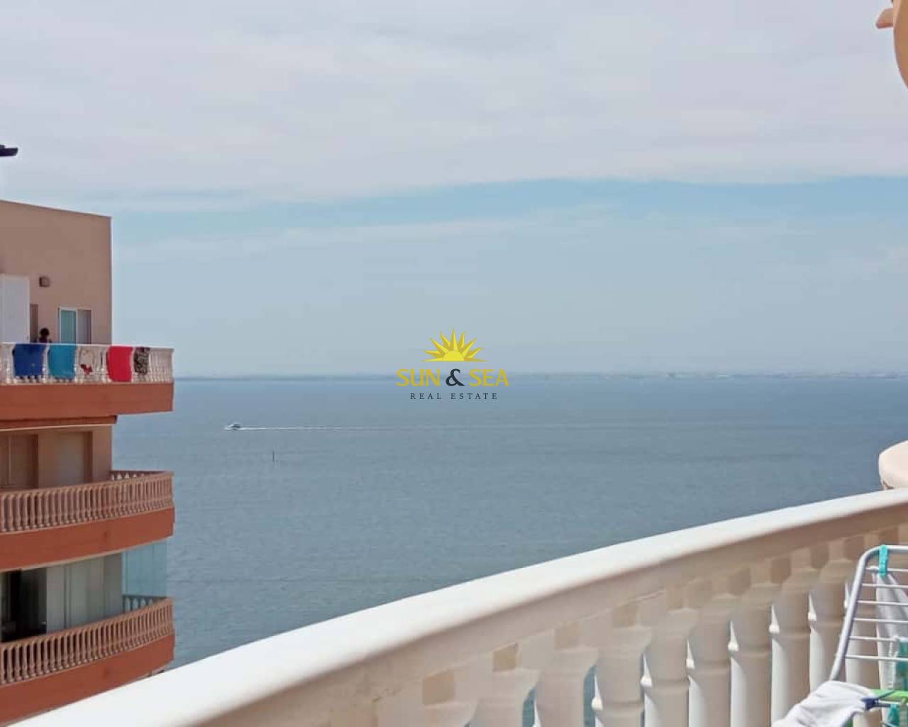 Apartamento - Alquiler a largo plazo - Cartagena - La Manga Del Mar Menor