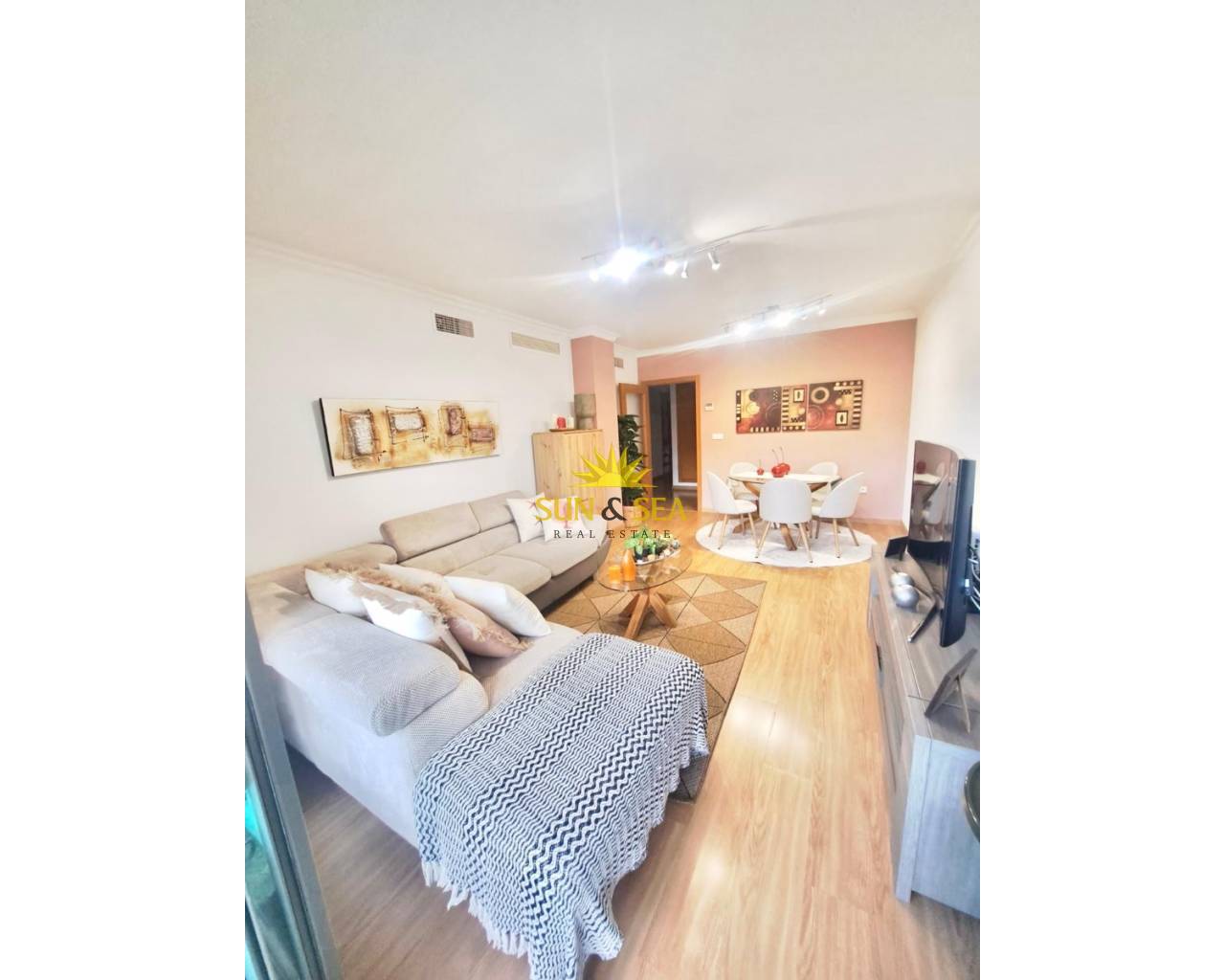 Apartamento - Alquiler a largo plazo - El Campello - El Campello