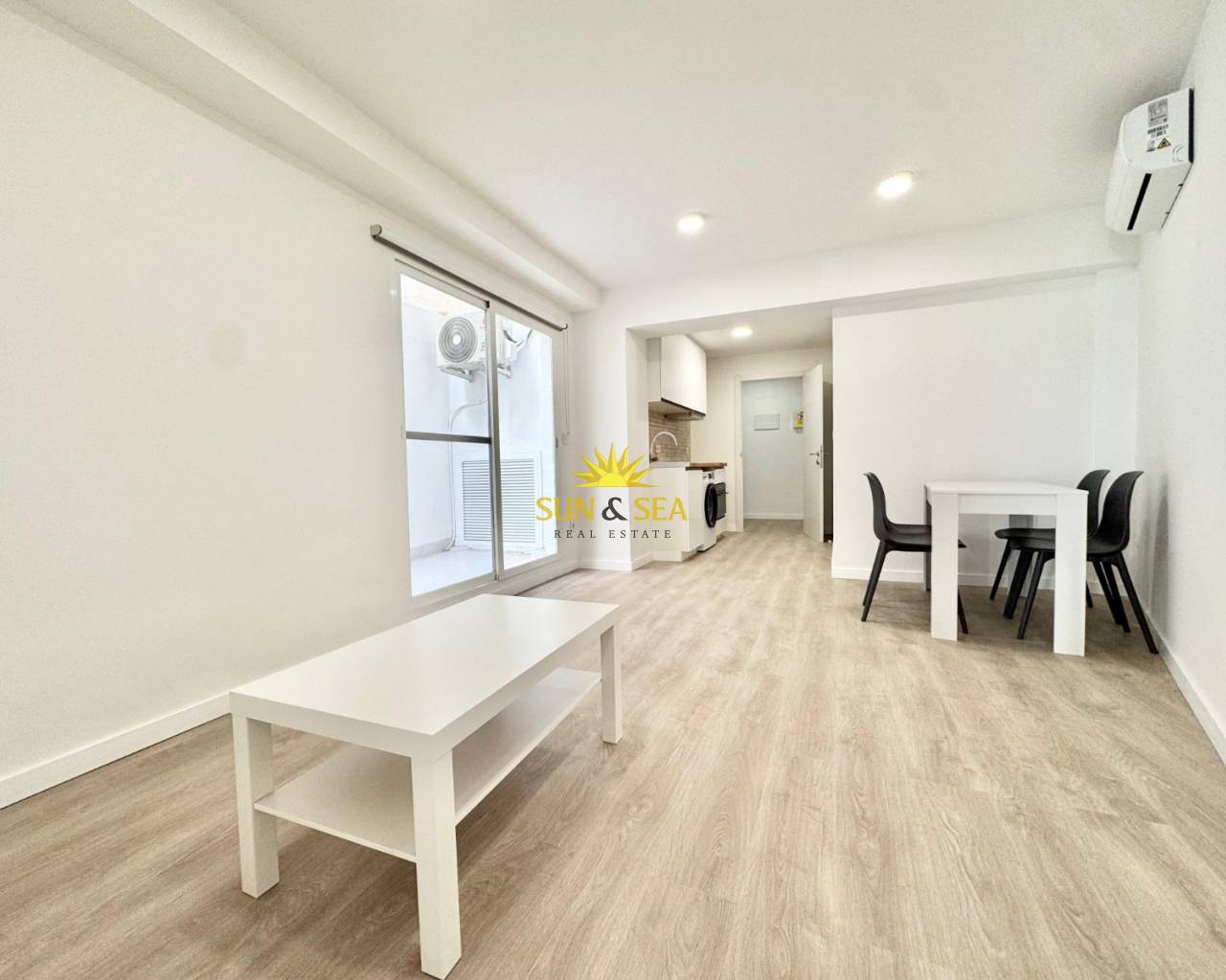 Apartamento - Alquiler a largo plazo - El Campello - El Campello