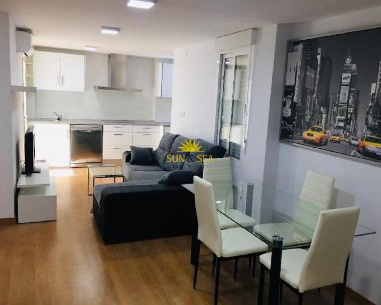 Apartamento - Alquiler a largo plazo - Elche - Elche