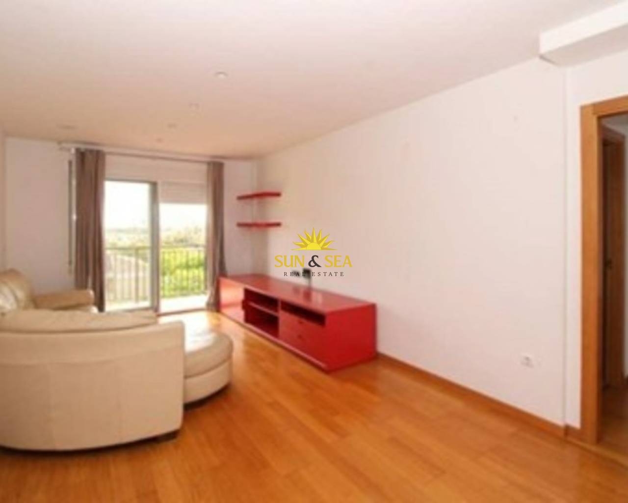 Apartamento - Alquiler a largo plazo - Elche - Elche