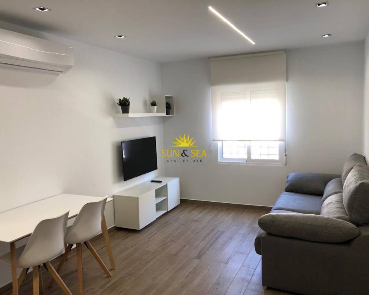 Apartamento - Alquiler a largo plazo - Elche - Elche