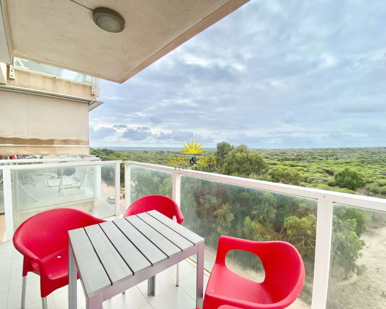 Apartamento - Alquiler a largo plazo - Guardamar del Segura - Guardamar