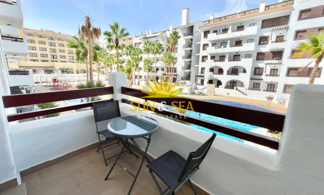 Apartamento - Alquiler a largo plazo - Los Alcázares - Los Alcazares