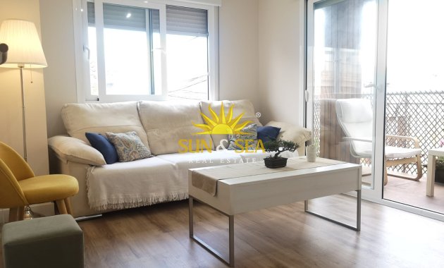 Apartamento - Alquiler a largo plazo - Los Alcázares - Los Alcazares