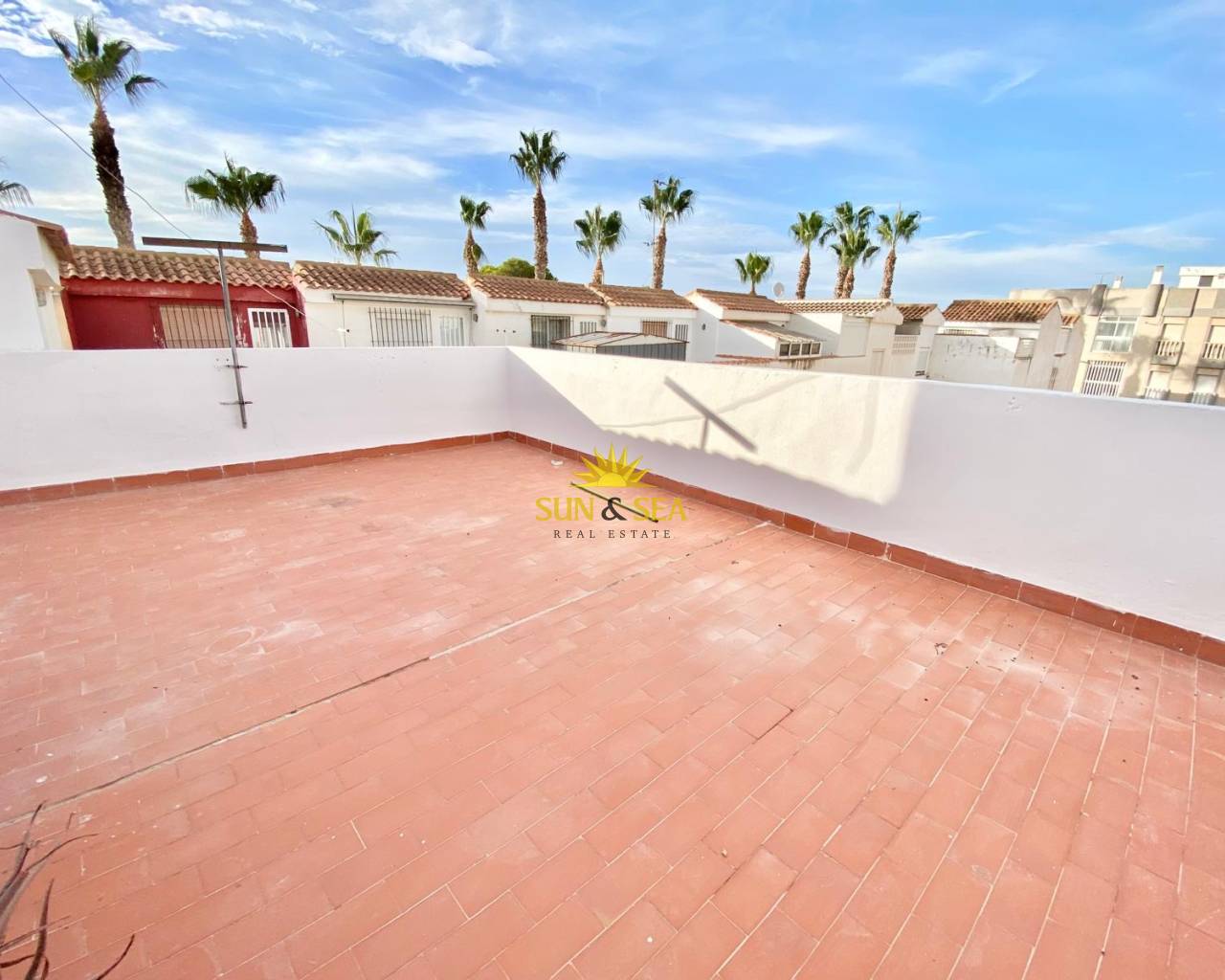 Apartamento - Alquiler a largo plazo - Los Alcázares - Playa del Espejo