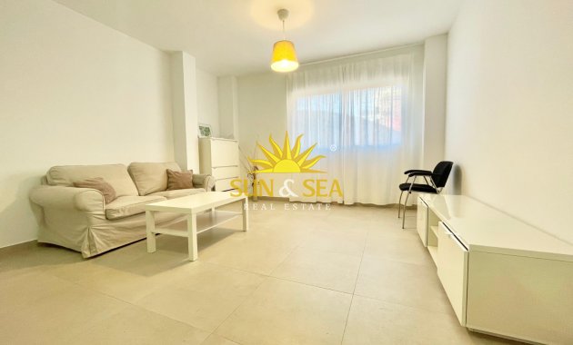 Apartamento - Alquiler a largo plazo - Murcia - Murcia