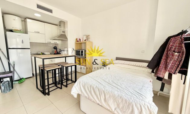 Apartamento - Alquiler a largo plazo - Murcia - Murcia