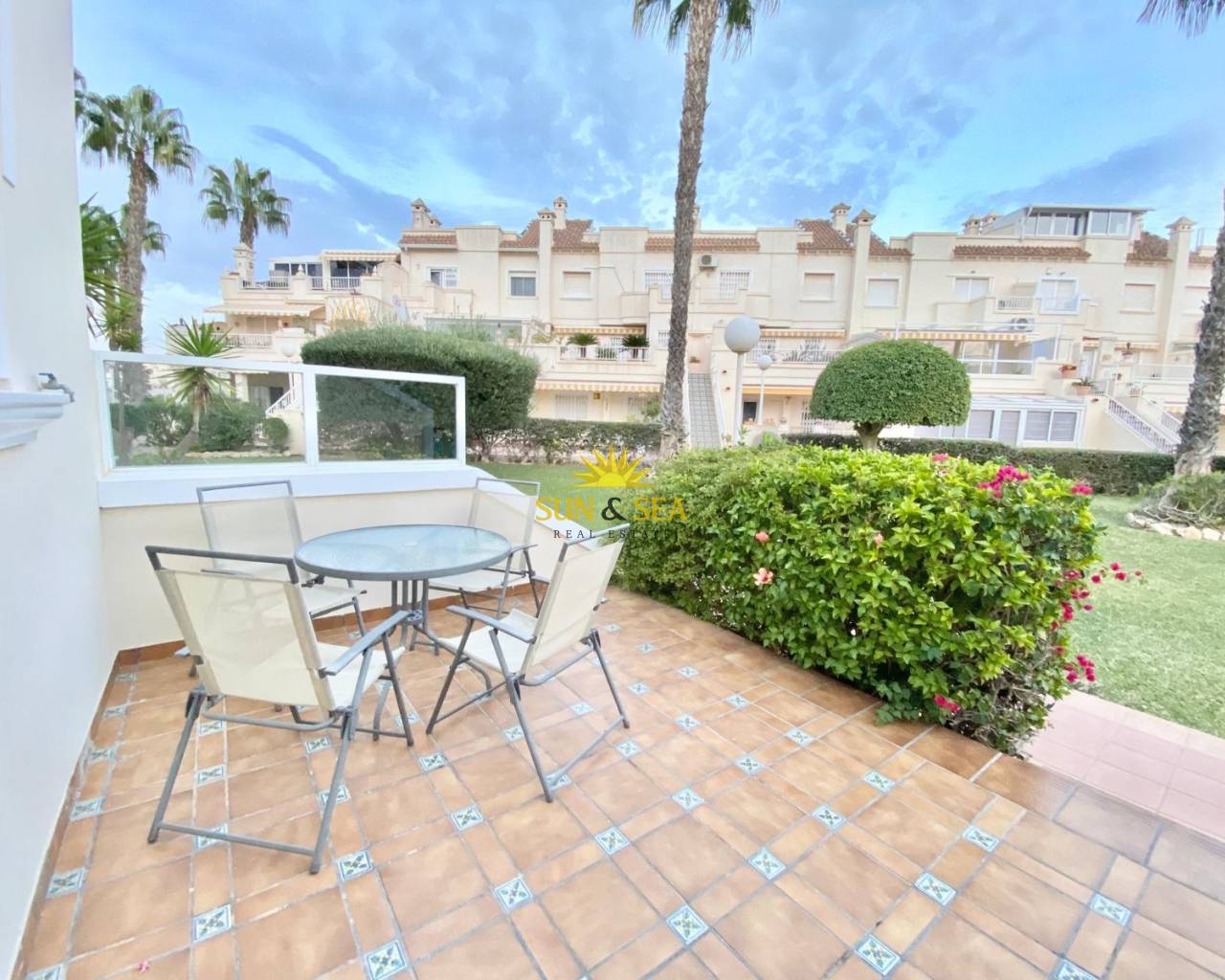 Apartamento - Alquiler a largo plazo - Orihuela Costa - Playa Flamenca