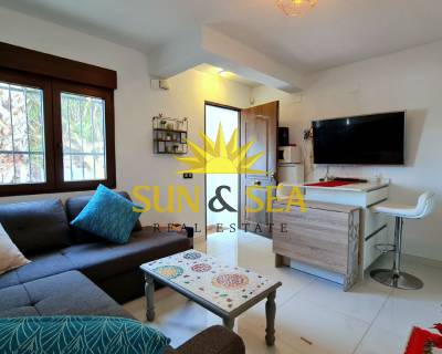 Apartamento - Alquiler a largo plazo - Orihuela Costa - RENT-638A