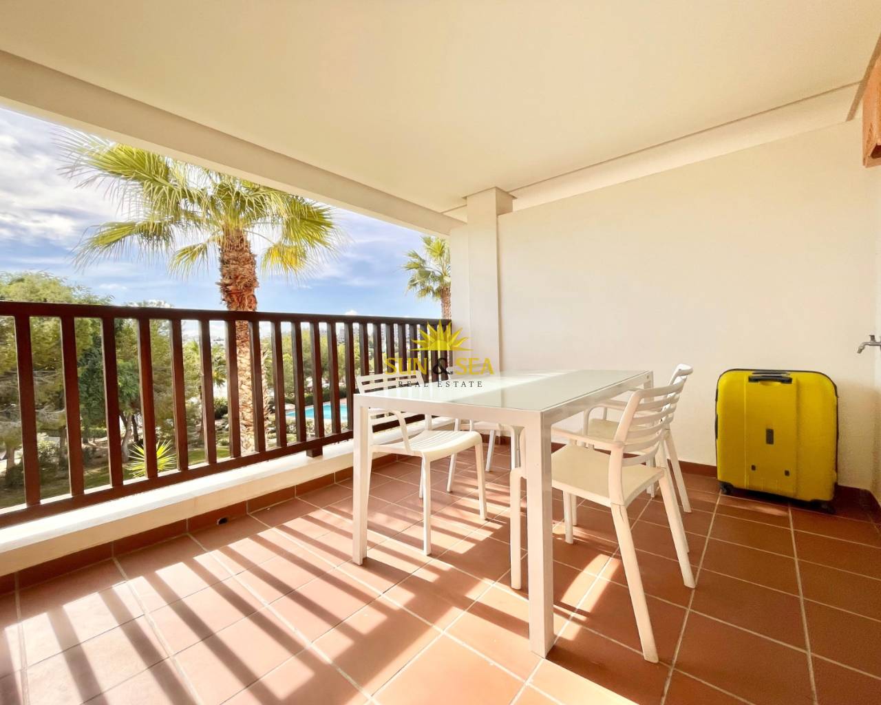 Apartamento - Alquiler a largo plazo - Orihuela - Las Colinas Golf