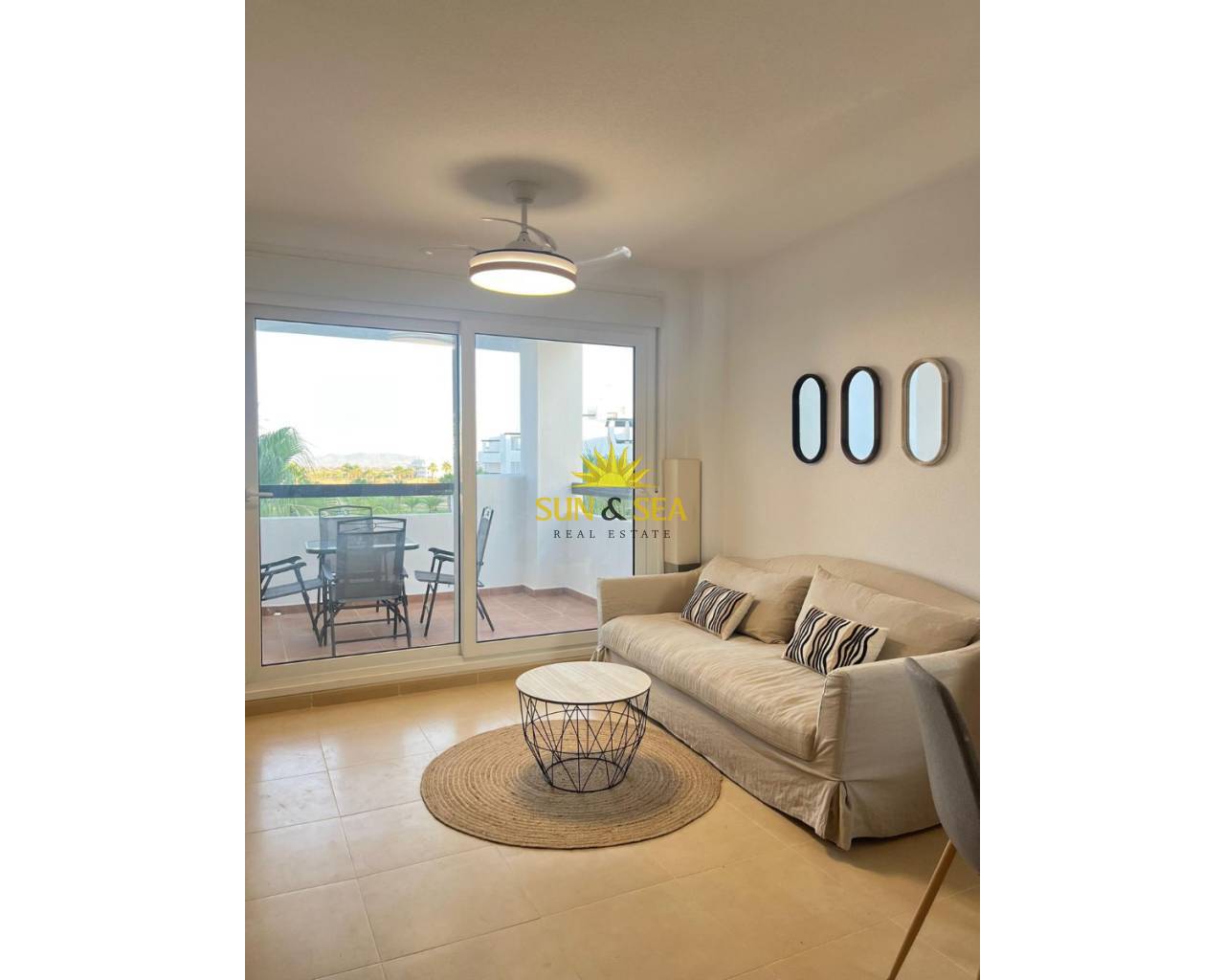 Apartamento - Alquiler a largo plazo - Roldan - Roldán