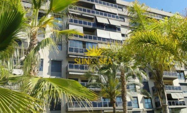 Apartamento - Alquiler a largo plazo - San Juan Playa - Cabo De Las Huertas