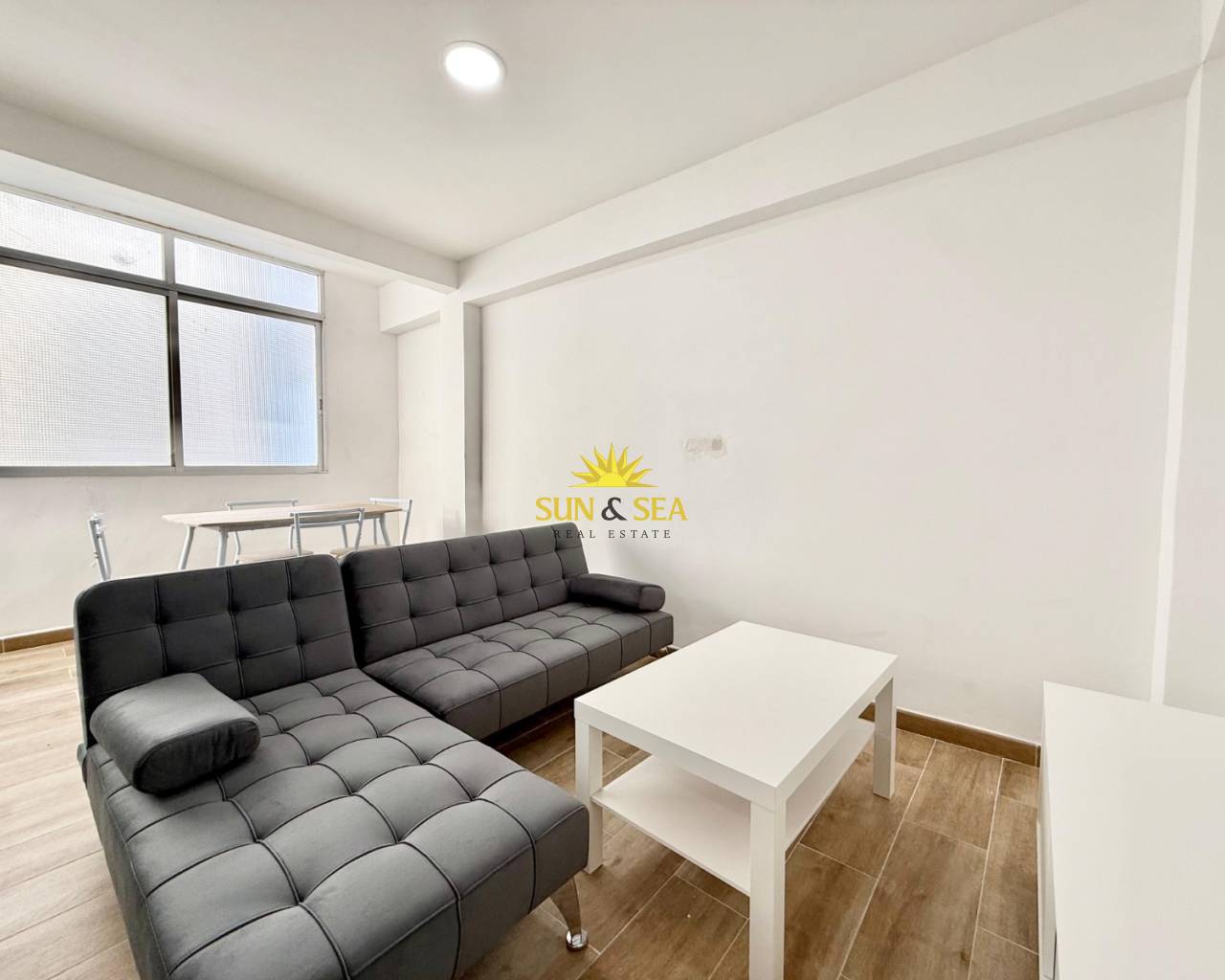 Apartamento - Alquiler a largo plazo - San Juan Playa - San Juan de Alicante