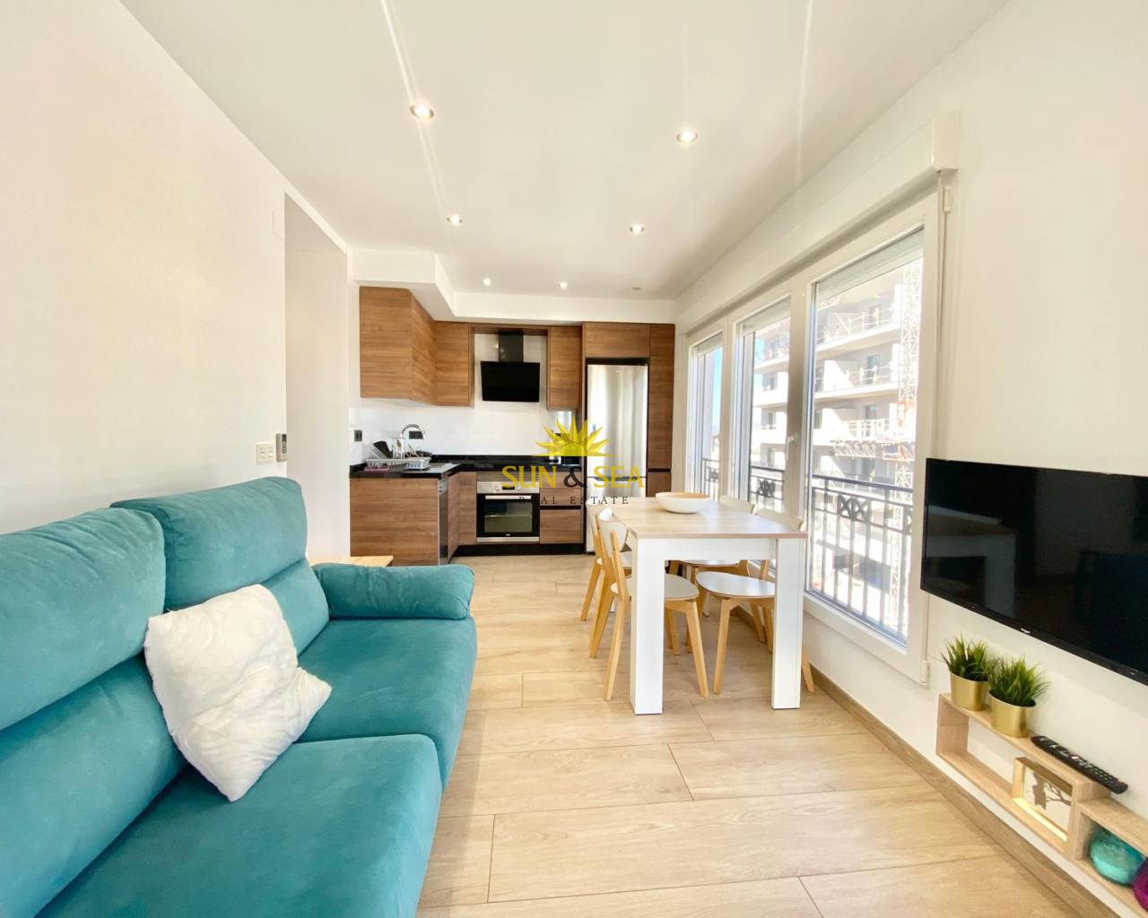 Apartamento - Alquiler a largo plazo - Santa Pola - Playa Lisa