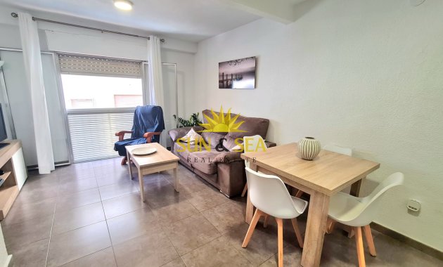 Apartamento - Alquiler a largo plazo - Santa Pola - Santa Pola