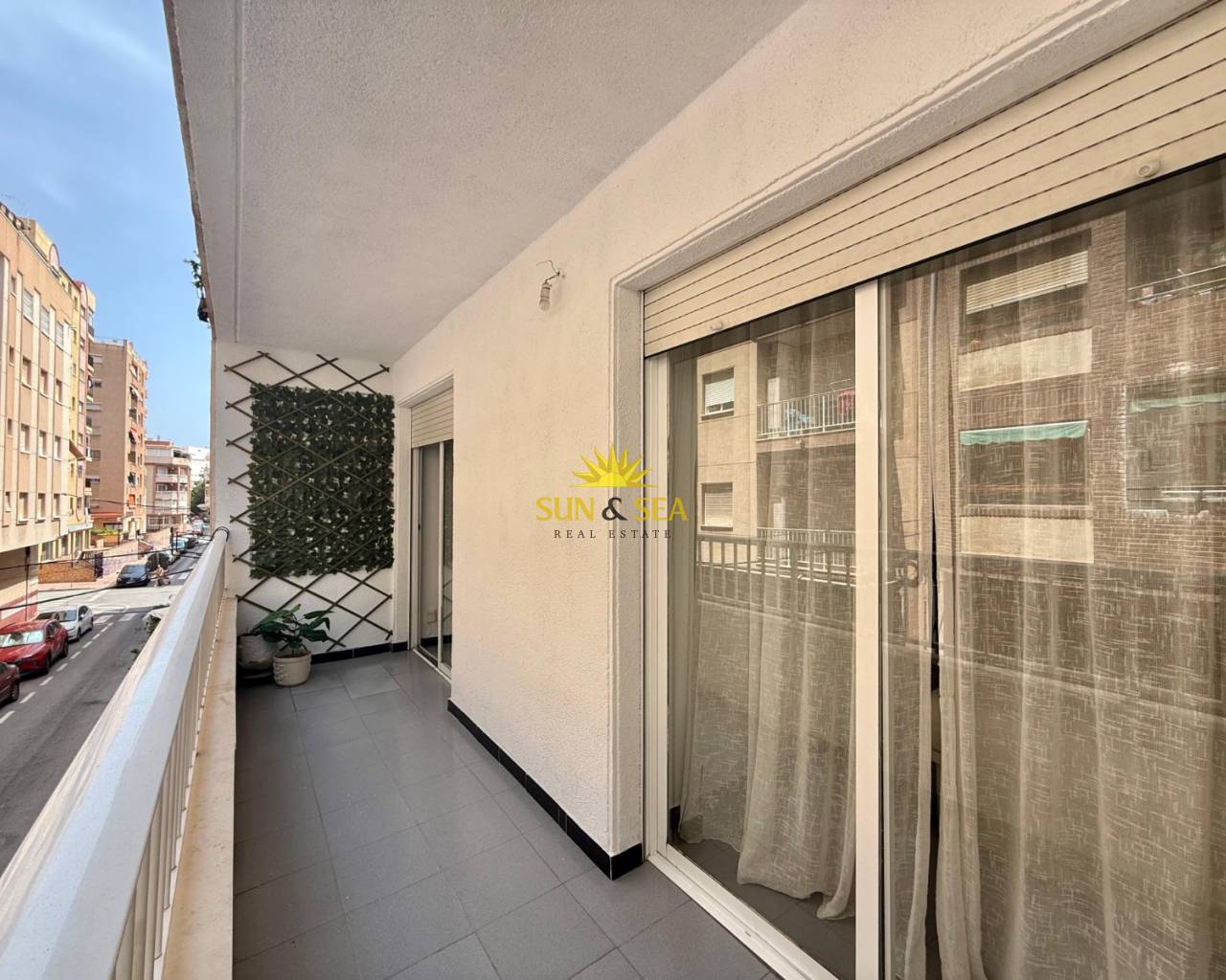Apartamento - Alquiler a largo plazo - Torrevieja - Curva del Palangre