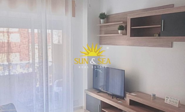 Apartamento - Alquiler a largo plazo - Torrevieja - Curva del Palangre