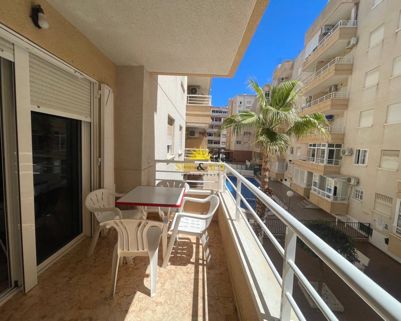 Apartamento - Alquiler a largo plazo - Torrevieja - El Acequión - Los Náufragos