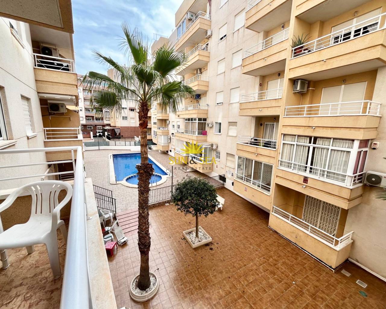 Apartamento - Alquiler a largo plazo - Torrevieja - El Acequión - Los Náufragos