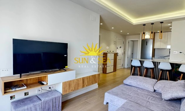 Apartamento - Alquiler a largo plazo - Torrevieja - El Chaparral