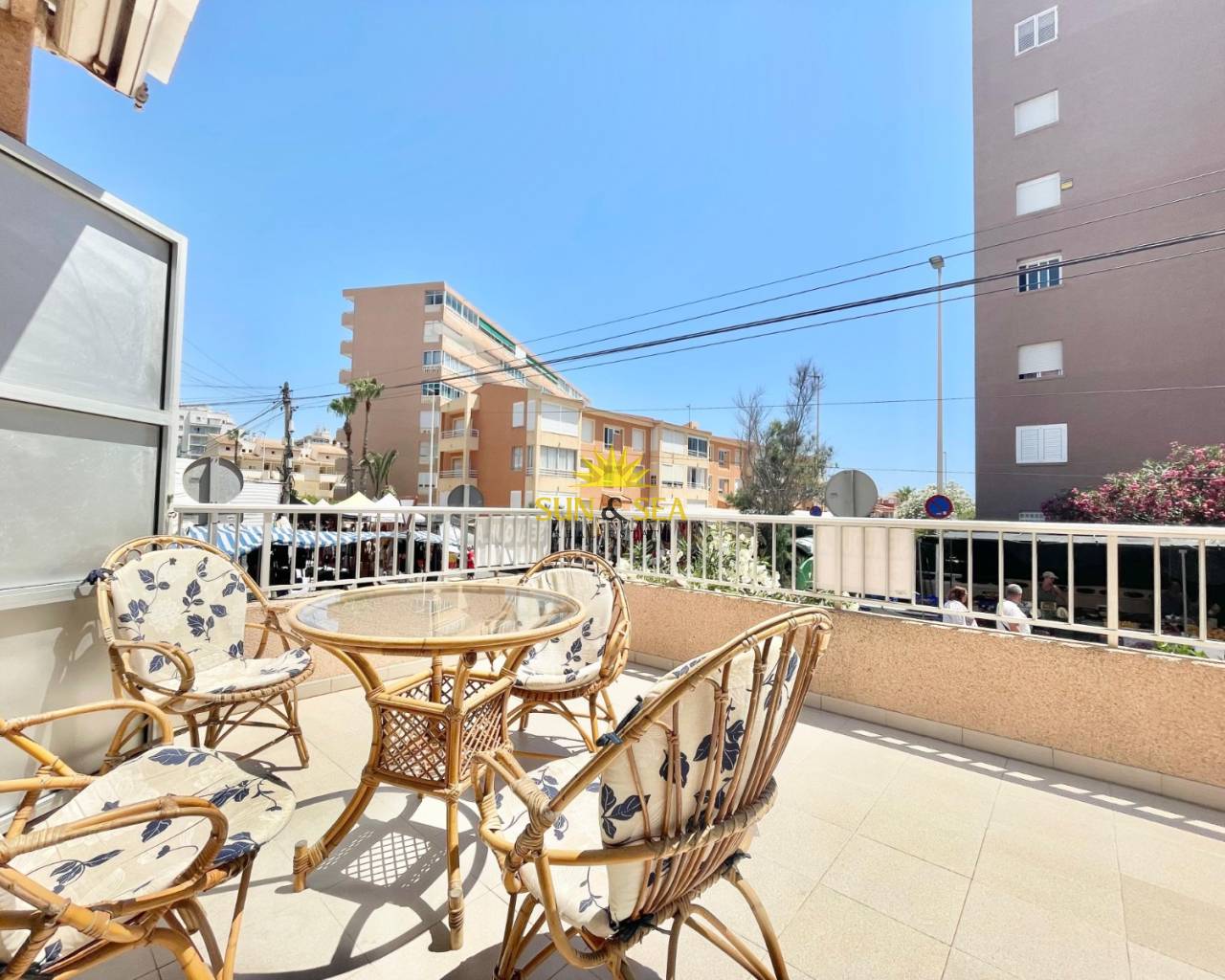 Apartamento - Alquiler a largo plazo - Torrevieja - La Mata