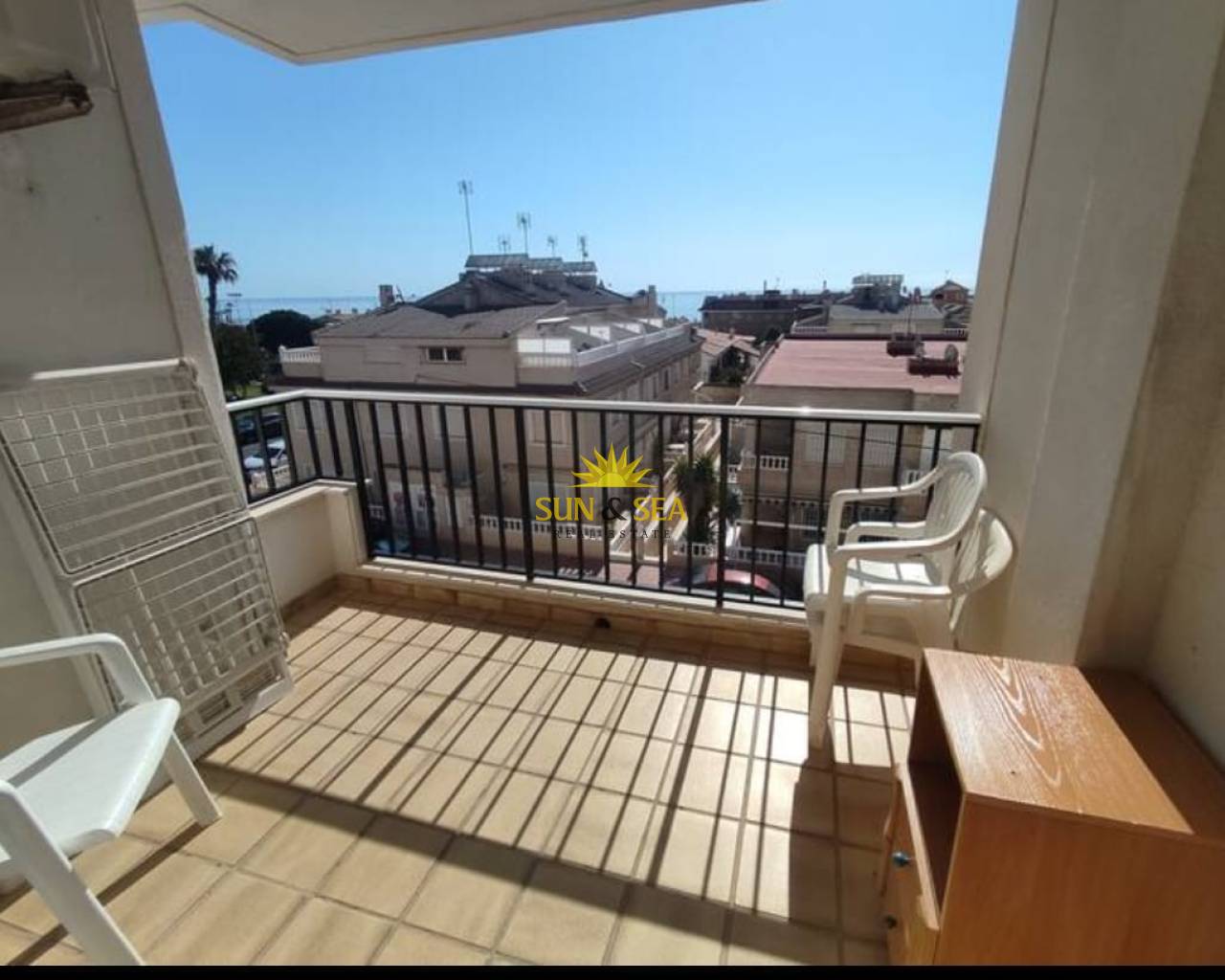 Apartamento - Alquiler a largo plazo - Torrevieja - La Mata