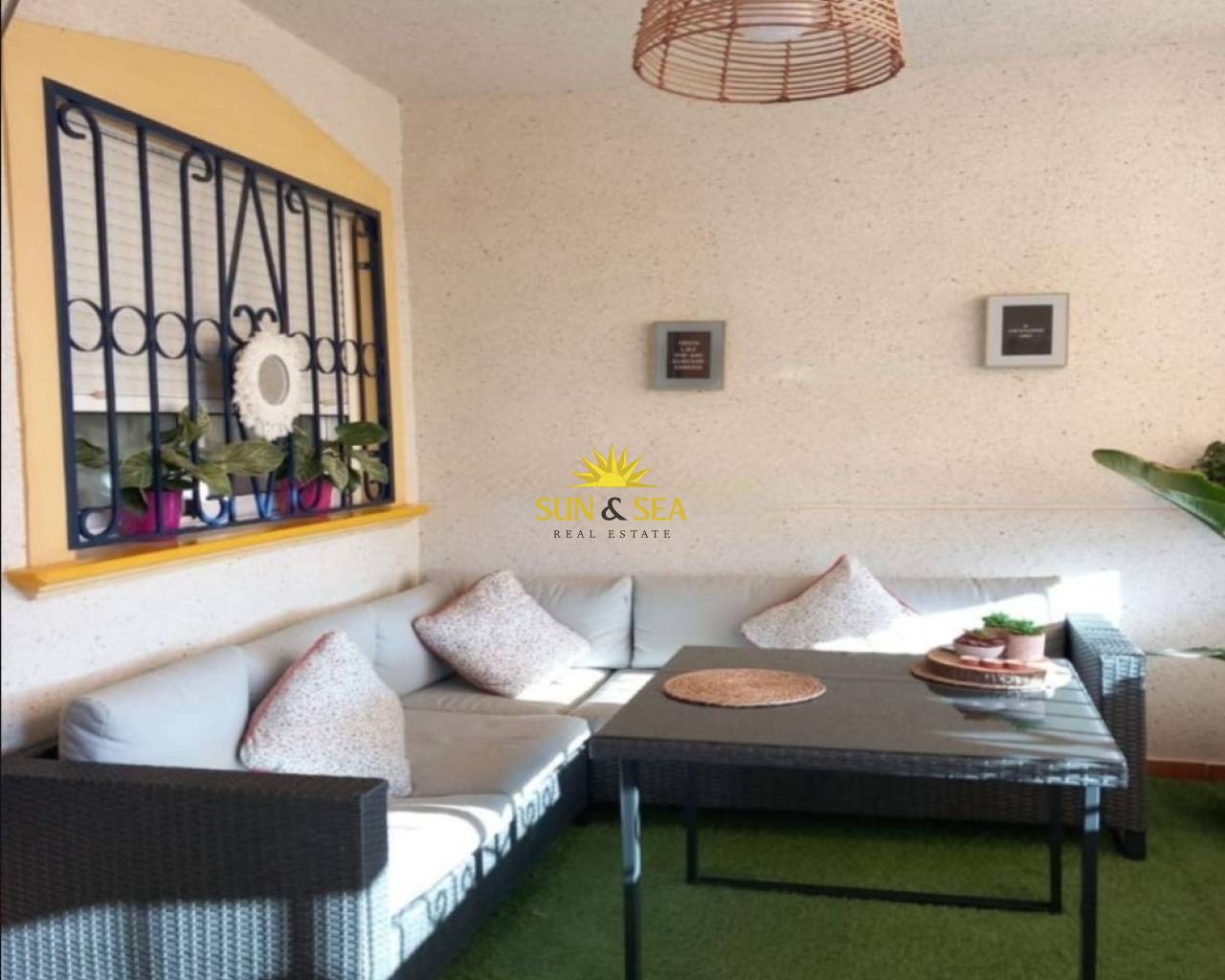 Apartamento - Alquiler a largo plazo - Torrevieja - Los Balcones - Los Altos del Edén