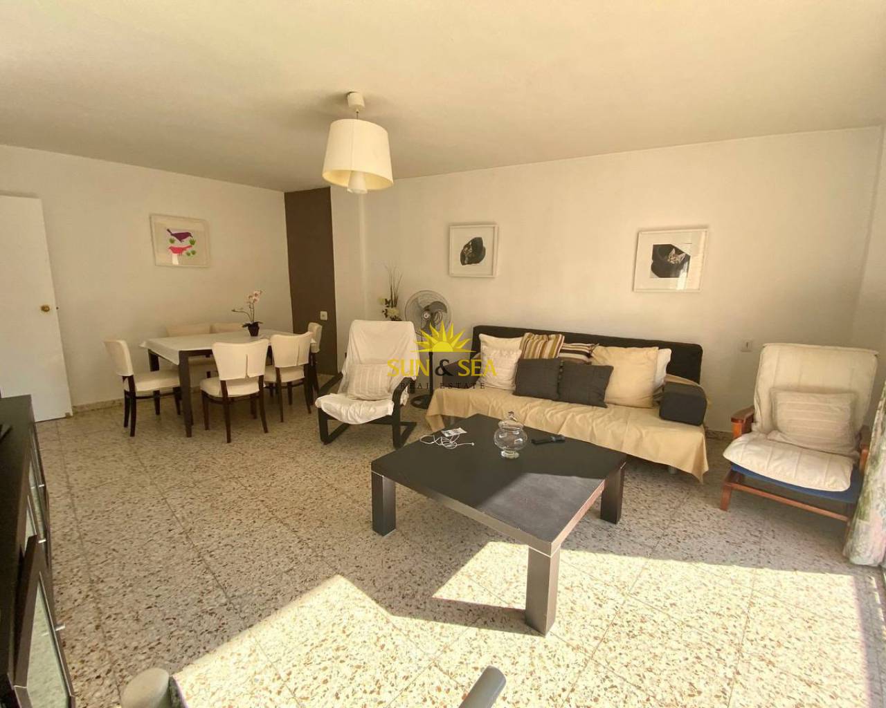 Apartamento - Alquiler a largo plazo - Torrevieja - Playa de los Locos