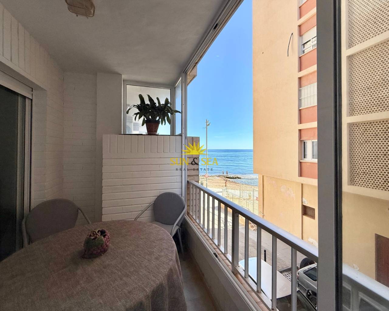 Apartamento - Alquiler a largo plazo - Torrevieja - Playa del Cura