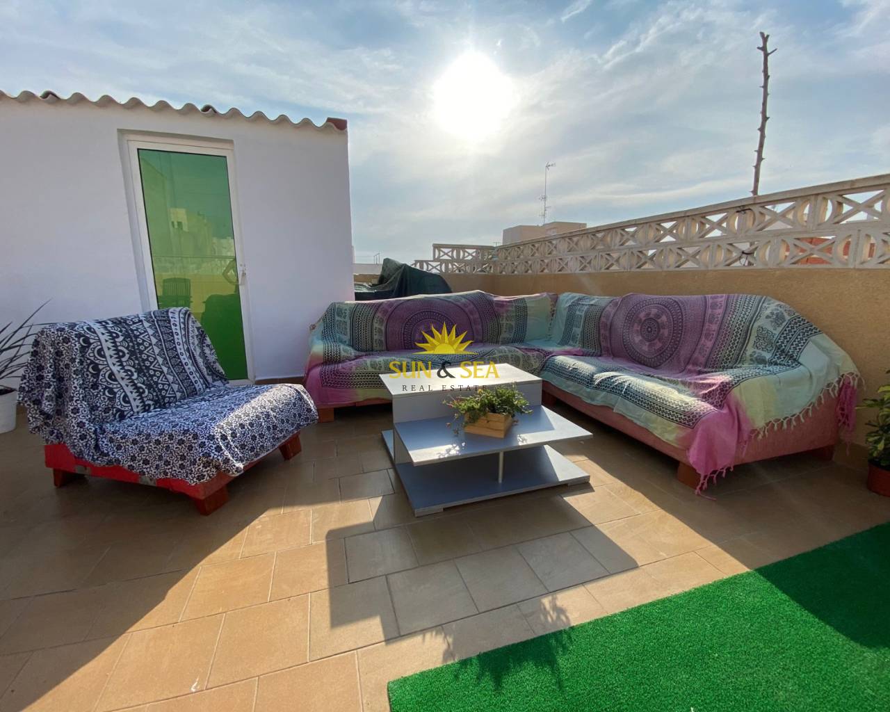 Apartamento - Alquiler a largo plazo - Torrevieja - Puerto de Torrevieja