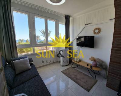 Apartamento - Alquiler a largo plazo - Torrevieja - RENT-1319A