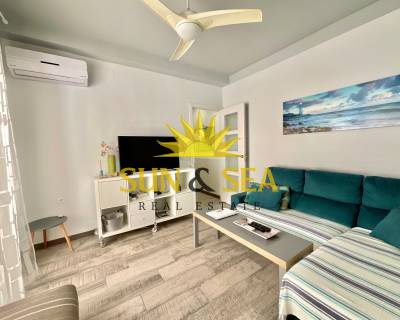 Apartamento - Alquiler a largo plazo - Torrevieja - RENT-155A