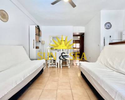 Apartamento - Alquiler a largo plazo - Torrevieja - RENT-278M