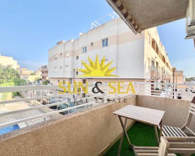 Apartamento - Alquiler a largo plazo - Torrevieja - RENT-3153MG
