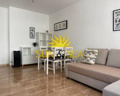 Apartamento - Alquiler a largo plazo - Torrevieja - RENT-3209S