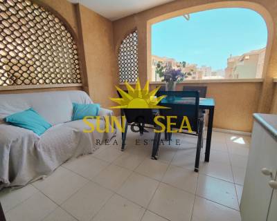 Apartamento - Alquiler a largo plazo - Torrevieja - RENT-3285MGSP