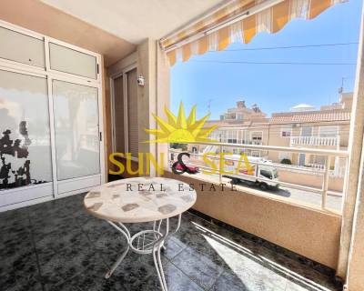 Apartamento - Alquiler a largo plazo - Torrevieja - RENT-3455N