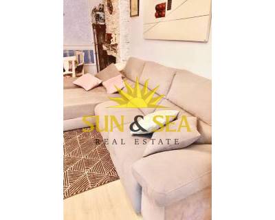 Apartamento - Alquiler a largo plazo - Torrevieja - RENT-4269EP