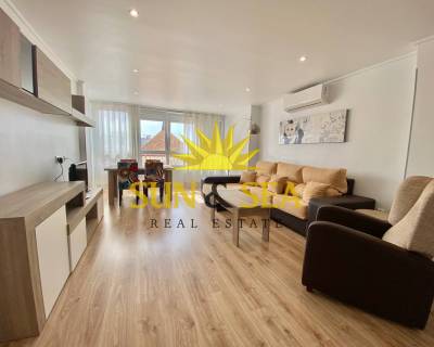 Apartamento - Alquiler a largo plazo - Torrevieja - RENT-678R