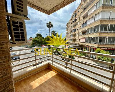 Apartamento - Alquiler a largo plazo - Torrevieja - RENT-992R