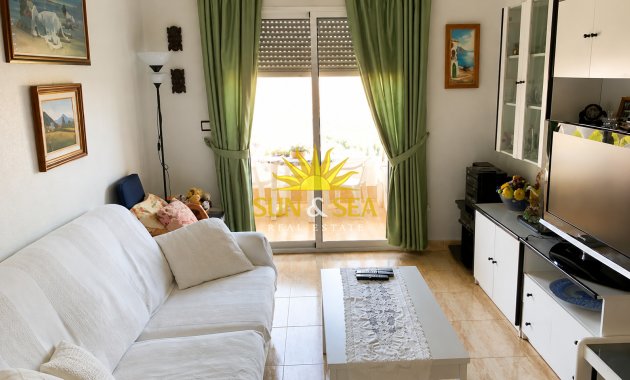 Apartamento - Alquiler a largo plazo - Torrevieja - Torre del moro