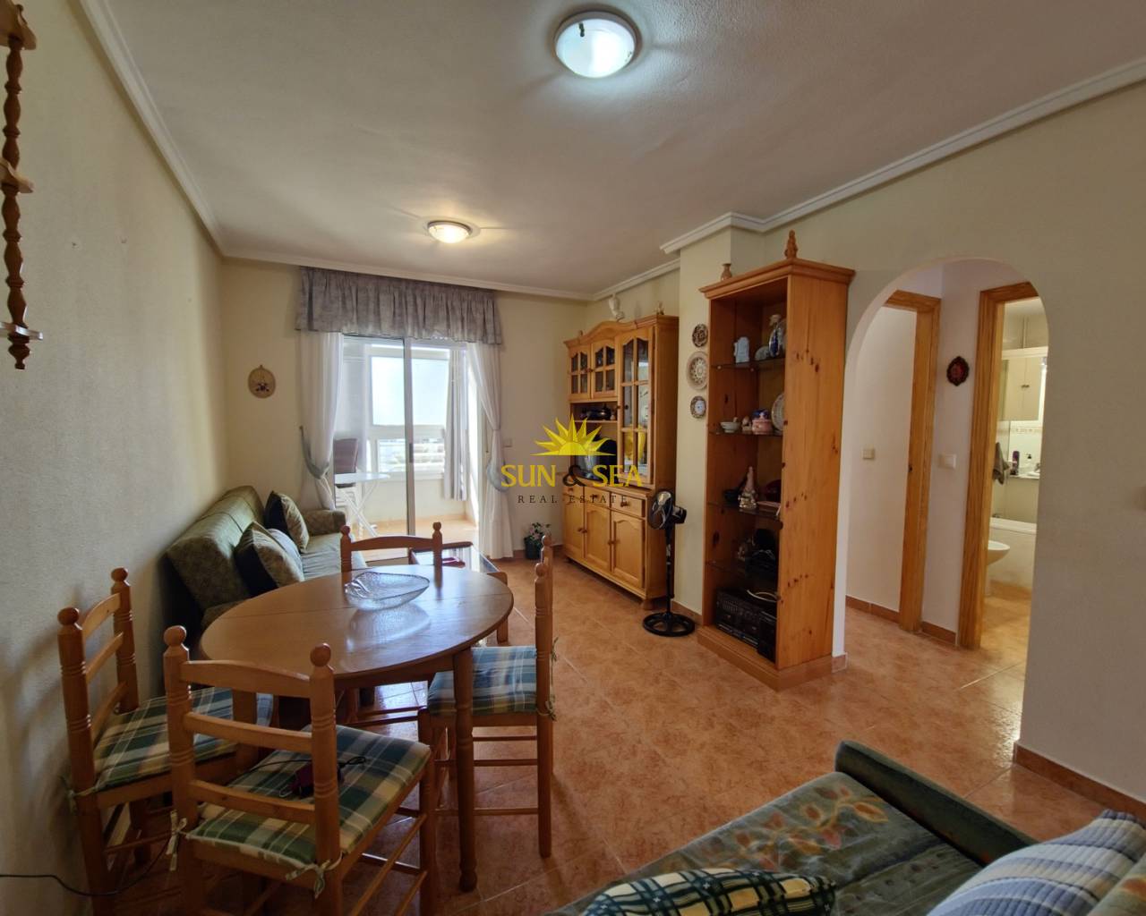 Apartamento - Alquiler a largo plazo - Torrevieja - torrevieja