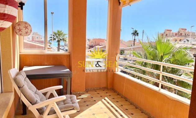 Apartamento - Alquiler a largo plazo - Torrevieja - torrevieja