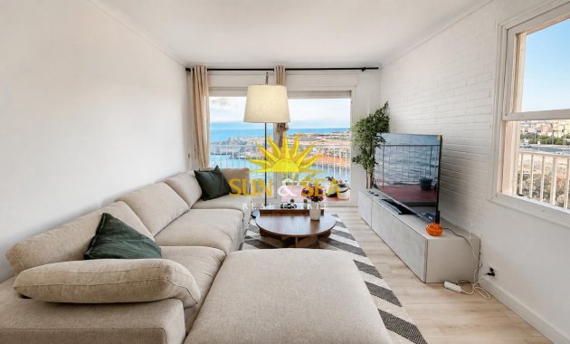Apartamento - Alquiler a largo plazo - Torrevieja - torrevieja
