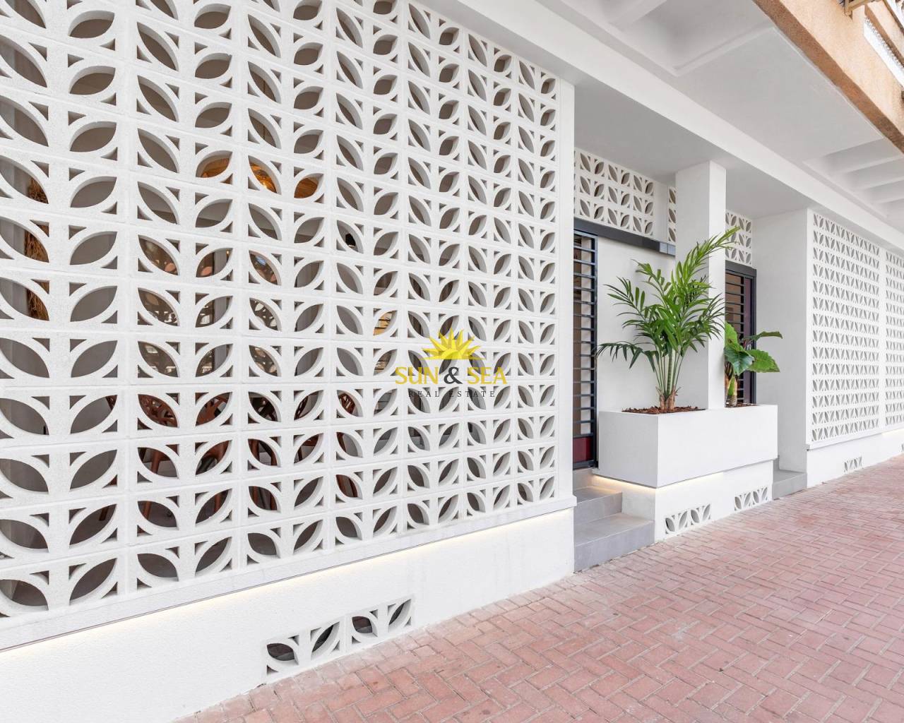 Apartamento - Nueva construcción  - Torrevieja - Playa Los Naufragos