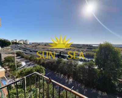 Apartamento - Venta - Torrevieja - SS00-141A