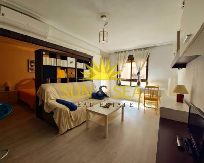 Apartamento - Venta - Torrevieja - SS00-42A