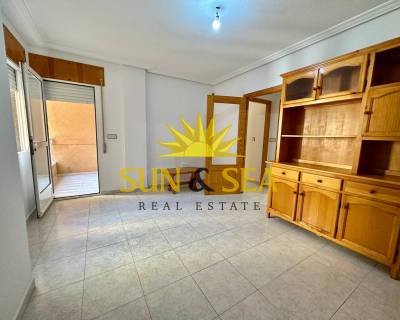 Apartamento - Venta - Torrevieja - SS00-75R